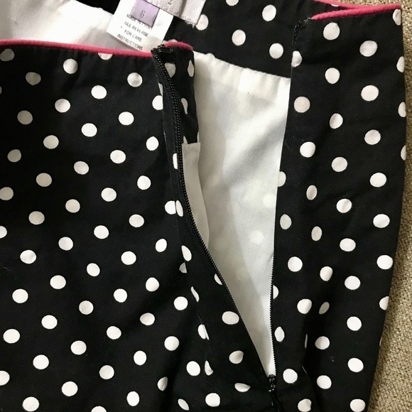 Sam TY Black & White Polka Dot A Line Side Zip Up Skirt Pink Trim Size 6 - Picture 2 of 4
